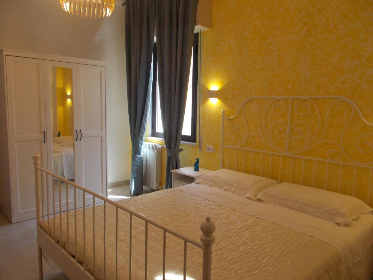Villa Il Melograno Таорміна Екстер'єр фото