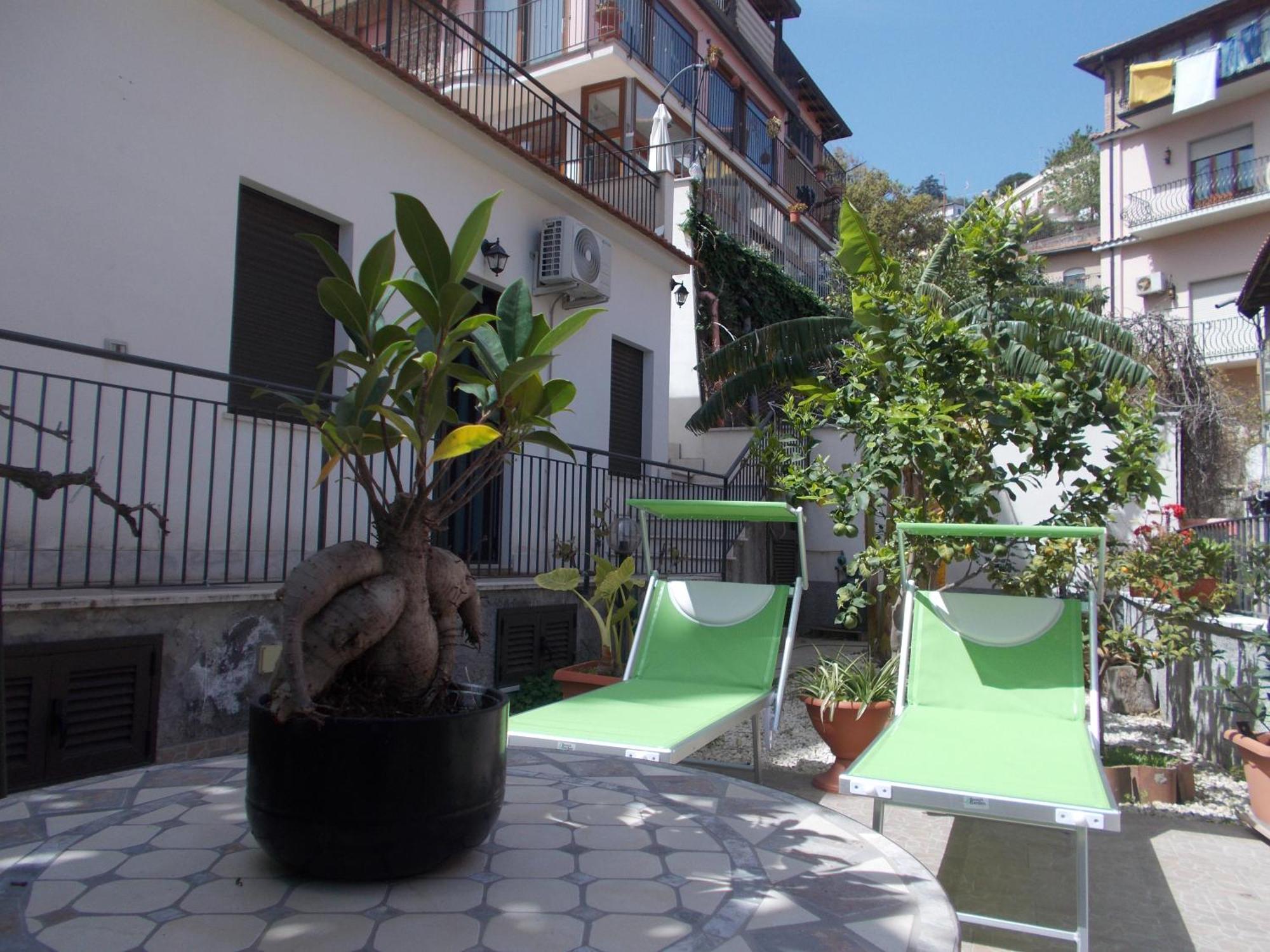 Villa Il Melograno Таорміна Екстер'єр фото